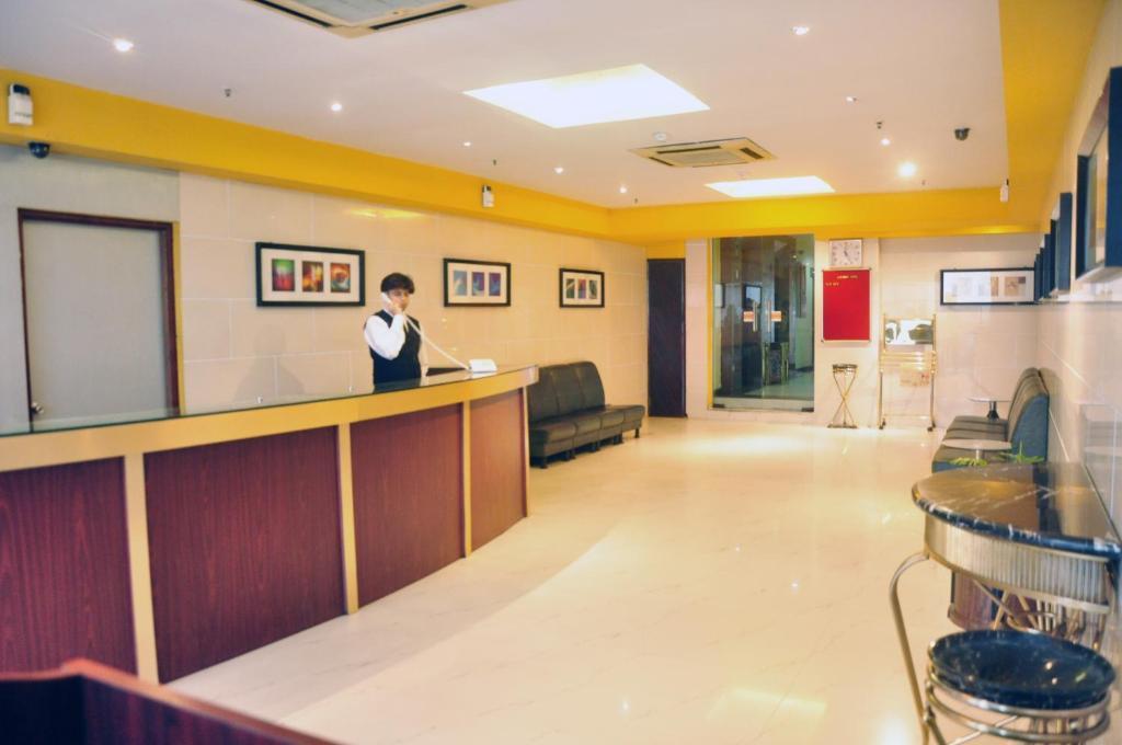 Landmark Hotel Calcutta Buitenkant foto